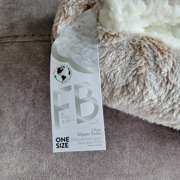 NWT Fuzzy Babba Women's 3D Cat Slipper Socks - Picture 5 of 6